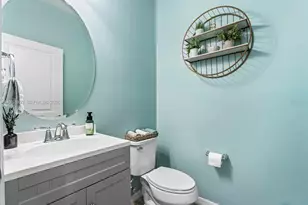3953 Black Olive Ln, Hollywood, FL 33021 - Photo 9