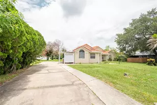 2125 Triumfo Cir, Kissimmee, FL 34744 - Photo 3