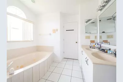 2125 Triumfo Circle, Kissimmee, FL 34744 - Photo 27