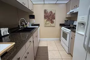821 Pinewood Ct, Haines City, FL 33844 - Photo 11