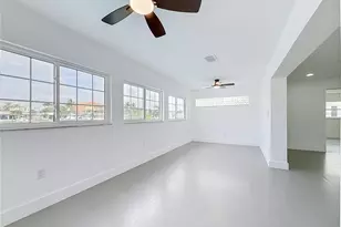 720 Capri Blvd, Saint Petersburg, FL 33706 - Photo 19