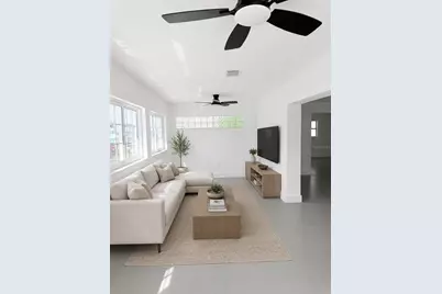 720 Capri Boulevard, Saint Petersburg, FL 33706 - Photo 23