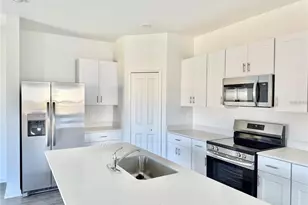 3783 NE 30th Ter, Ocala, FL 34479 - Photo 5