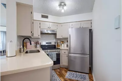 3806 Southpointe Drive #L4, Orlando, FL 32822 - Photo 5