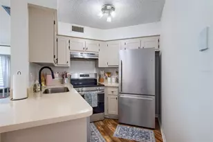 3806 Southpointe Dr, Orlando, FL 32822 - Photo 5