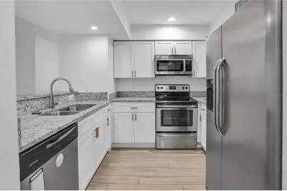 468 W Par Street #468, Orlando, FL 32804 - Photo 9