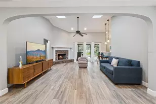 4507 Winderwood Cir, Orlando, FL 32835 - Photo 3