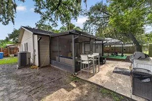 3721 Coppertree Cir, Brandon, FL 33511 - Photo 29