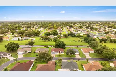 8207 Westmont Terrace Drive, Lakeland, FL 33810 - Photo 37