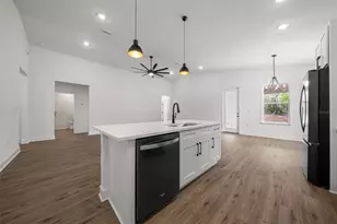 10153 Lynnhaven Rd, Spring Hill, FL 34608 - Photo 13