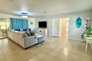 716 50th St Ct W, Bradenton, FL 34209 - Photo 3