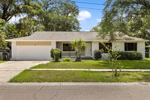 575 Lake McCoy Dr, Apopka, FL 32712 - Photo 1