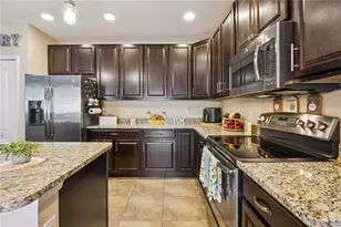 2541 Martins Run, Tavares, FL 32778 - Photo 25