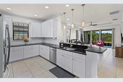 8424 Alberata Vista Drive, Tampa, FL 33647 - Photo 19