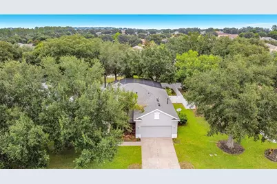 2947 Majestic Isle Drive, Clermont, FL 34711 - Photo 3