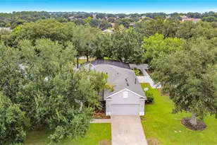 2947 Majestic Isle Dr, Clermont, FL 34711 - Photo 3