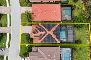 1588 Vizcaya Ln, Naples, FL 34113 - Photo 9