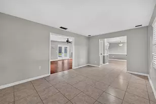 3240 Touraine Ave, Orlando, FL 32812 - Photo 9