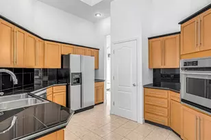 6501 Fairway Cove Dr, Orlando, FL 32835 - Photo 25