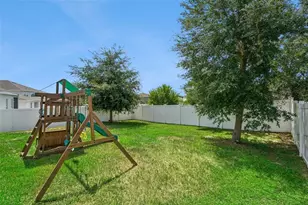 897 Carmillion Ct, Groveland, FL 34736 - Photo 33