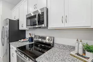 23599 Grindstone Way, Sorrento, FL 32776 - Photo 9