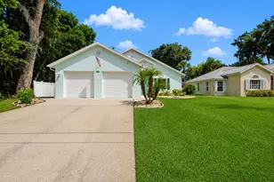 173 Flamingo Rd, Edgewater, FL 32141 - Photo 1