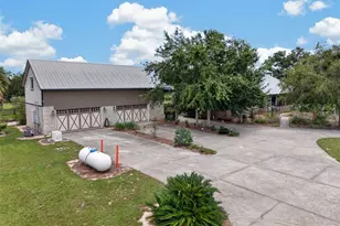 13342 W Lake Yale Rd, Umatilla, FL 32784 - Photo 59