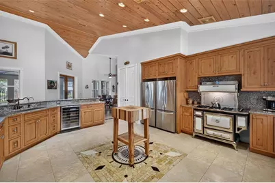 13342 W Lake Yale Road, Umatilla, FL 32784 - Photo 23
