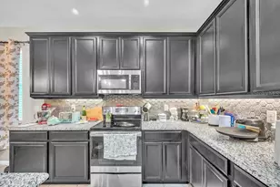 189 Trinity Ridge Cir, Davenport, FL 33897 - Photo 13