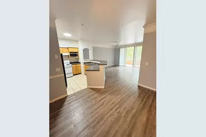 6412 Queens Borough Avenue #207, Orlando, FL 32835 - Photo 7