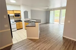 6412 Queens Borough Ave, Orlando, FL 32835 - Photo 7