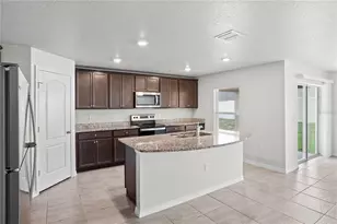123 Violet Ct, Poinciana, FL 34759 - Photo 11