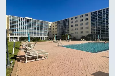 1224 S Peninsula #304, Daytona Beach, FL 32118 - Photo 11