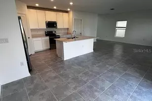 215 Aqua Ave, Davenport, FL 33837 - Photo 11