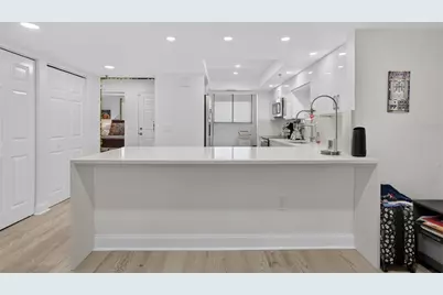 530 E Central Boulevard #803, Orlando, FL 32801 - Photo 9