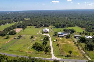 1213 Butch Cassidy Trail, Wimauma, FL 33598 - Photo 31