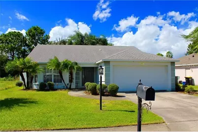 158 Eagle Point Boulevard, Auburndale, FL 33823 - Photo 1