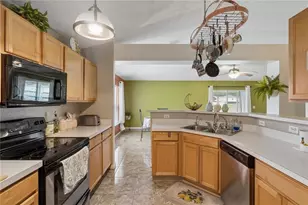10354 Laxton St, Orlando, FL 32824 - Photo 9