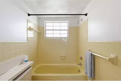 5505 Hernandes Dr #123, Orlando, FL 32808 - Photo 25