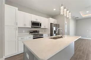 802 James Dr, Poinciana, FL 34759 - Photo 11