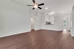 11429 Kenley Cir, Orlando, FL 32824 - Photo 3