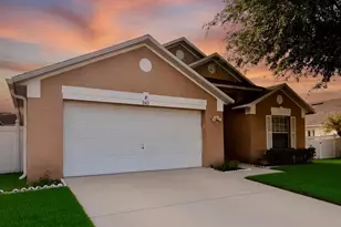 343 Lytton Cir, Orlando, FL 32824 - Photo 3