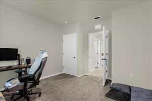 285 Summershore Dr, Auburndale, FL 33823 - Photo 11