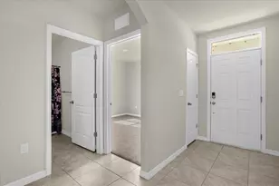 285 Summershore Dr, Auburndale, FL 33823 - Photo 3