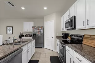 285 Summershore Dr, Auburndale, FL 33823 - Photo 15