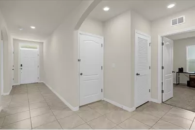 285 Summershore Drive, Auburndale, FL 33823 - Photo 9