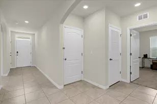 285 Summershore Dr, Auburndale, FL 33823 - Photo 9