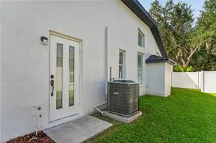 10150 Hermosillo, New Port Richey, FL 34655 - Photo 3