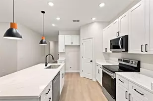 25115 Quaker Ridge Ave, Mount Plymouth, FL 32776 - Photo 5