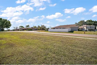 2451 Spring Breeze Drive, Leesburg, FL 34748 - Photo 29